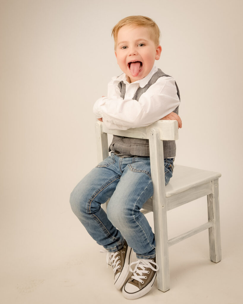 Mein Sessel aus dem Kinderzimmer, fürs Bilderzimmer